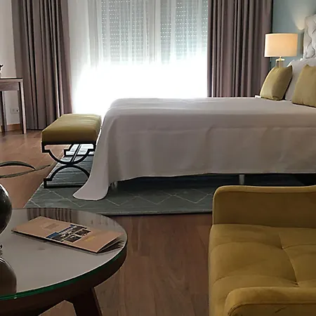 Consolata ホテル 4*